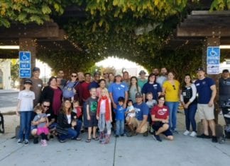 Local Church Volunteers Light Up Historic Vista Preparing for Holiday Celebration Starting on Friday