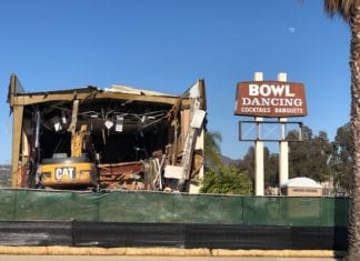 1959-2018 Vista Landmark Demolished