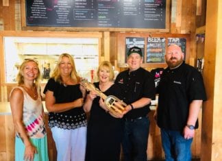 ‘When Pigs Fly’ Receives Their 2nd Fork Award from Taste of Vista