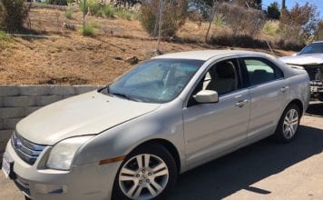 Business Community Helps in Car Giveaway at Vista Rod Run
