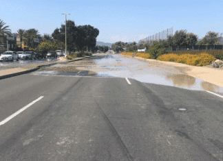 Traffic Update: S. Twin Oaks Valley Rd Re-opens to Through Traffic Lane Closures Remain