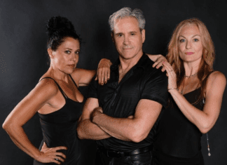 Moonlight Stage Productions Sizzles in CHICAGO