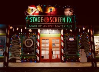 ’Tis the Season Window Decorating Contest