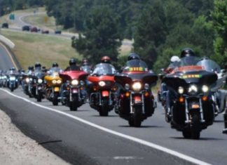 ‘Run for the Wall’ to the Vietnam Wall Memorial