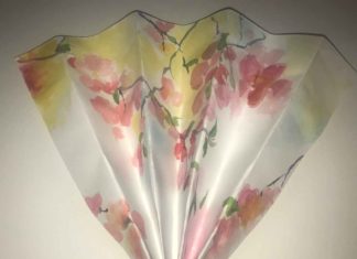 March’s 2nd Saturdays Free Art Lesson Features Painted Japanese Fans