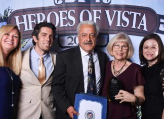 Cosmic Solar Named 2019 Heroes of Vista ‘Small Business of the Year’ by Vista Chamber