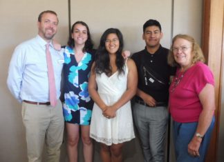 The Woman’s Club of Vista GFWC Meets 2019 Scholarship Winners