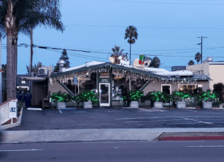 Oceanside Announces ‘Tis the Season Window Decorating Contest Winners