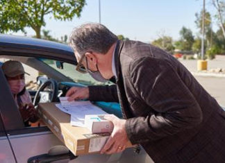 Palomar Distributes Hundreds of Laptops, Electronic Resources to Students