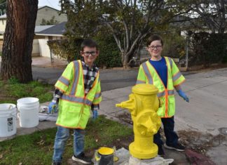 Escondido Fire Department Volunteer Hydrant Painting