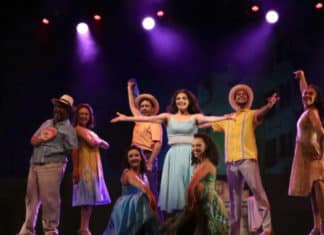 Moonlight’s On Your Feet! A Joyous Way to End Their 40th Season