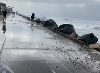 King Tide was a Splash on the Oceanside Shore