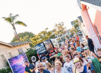 SENOR GRUBBY’S CELEBRATES 14 YEARS IN CARLSBAD