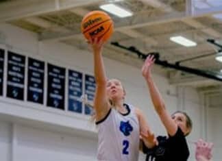 No. 12/17 Cougars Take Down Seattle Pacific, 70-62