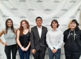 Carlsbad Chamber of Commerce has Rising Star Breakfast