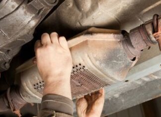 Catalytic Converter Thieves Flee the Scene of the Crime and Drive Straight to Police Headquarters