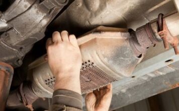 Catalytic Converter Thieves Flee the Scene of the Crime and Drive Straight to Police Headquarters