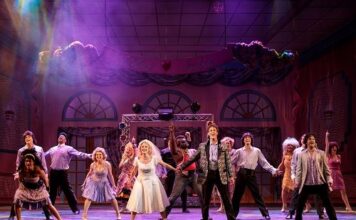 Feel-Good Romantic Comedy Musical “The Wedding Singer” Opens on the Moonlight Stage