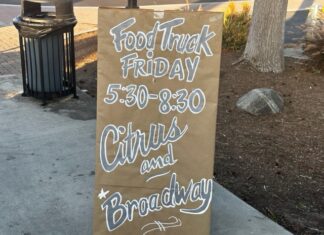 Come Enjoy Food Trucks and Shopping in Historic Vista