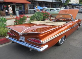 33rd Annual Vista Rod Run Brings Out a Large Crowd to Downtown Historic Vista