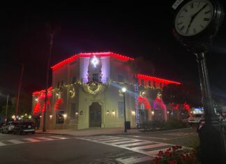Downtown Vista Bustles with Holiday Entertainment ‘SCHEDULE’