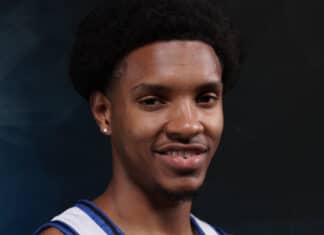 Men’s Basketball Collins Earns First CCAA Player of the Week Honor