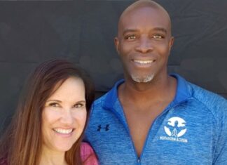 Muscle Meditation Fitness Brings Laugh Your Fat Off Where Fitness Meets Fun to North County