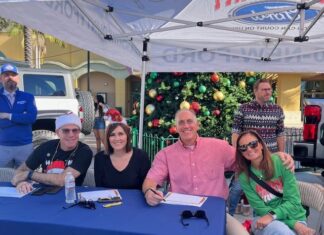 Vista Christmas Parade in Pictures