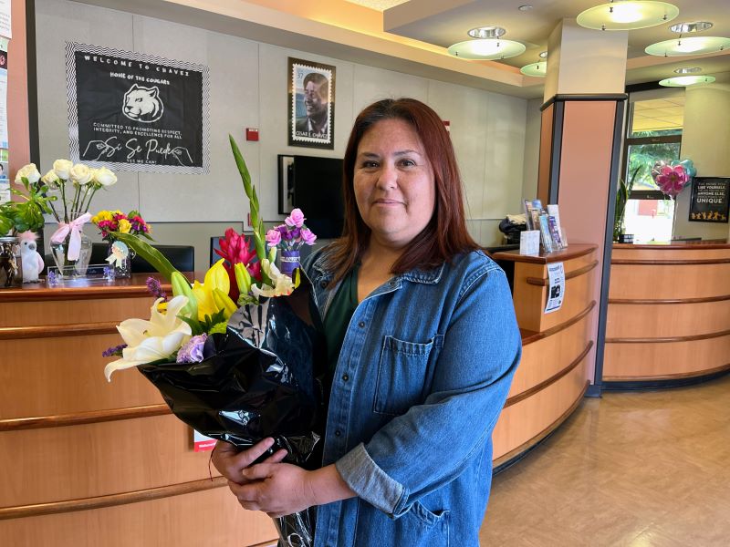 Oceanside Unified Community Advisor Named State Classified School Employee of the Year
