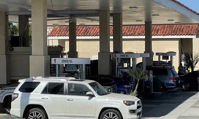 e61912b7-ded8-49ce-9074-5cbbd0a6da57_1800x1076