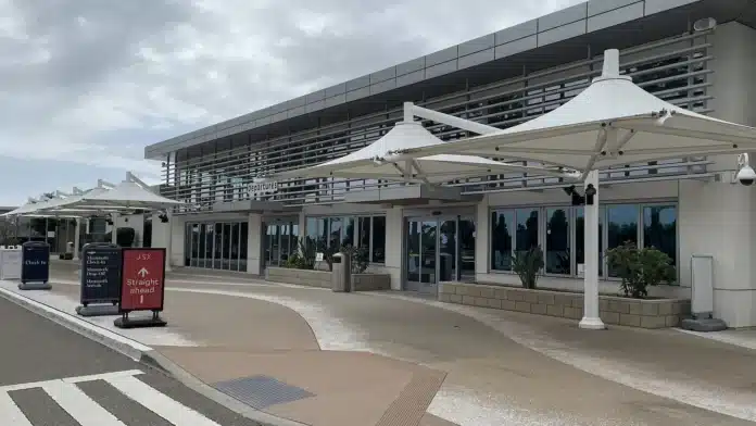 f78c0f52-7f75-4db4-a932-8afae22d19b9_1800x1013