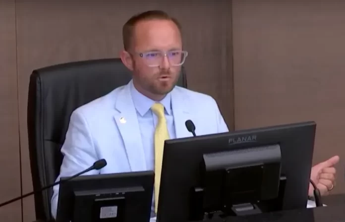 b22ed1be-df19-43c1-8817-76fe73cbe8c9_947x610