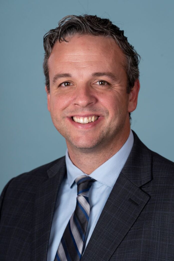 Imel_Jennings-Headshot