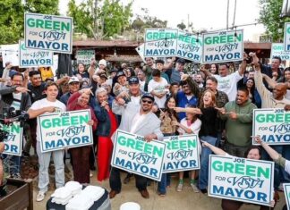Joe Green Holds Kick-off Celebration for Vista Mayor Campaign