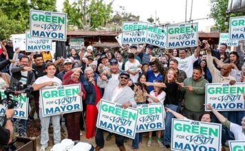 Joe Green Holds Kick-off Celebration for Vista Mayor Campaign