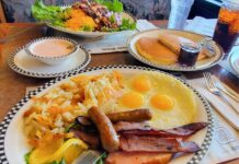 Black Bear Diner Receives Rave Reports with Opening in Vista