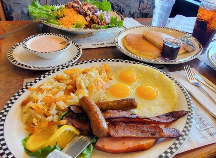 Black-Bear-Diner-table-spread
