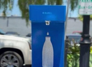 Now in Downtown Vista: Water Bottle Refill Stations