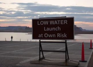 Drain Lake Powell