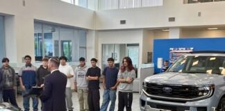 North County Ford Training Program Invests in the Future of Vista Students